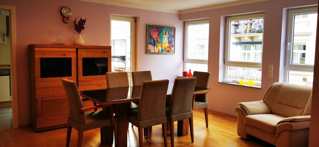Tolle, Gemutliche, Voll Moblierte 3 Zimmer Wohnung. Μπάντεν-Μπάντεν Εξωτερικό φωτογραφία